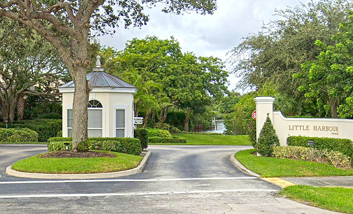 View homes for sale in Little Harbour community in Vero Beach Florida