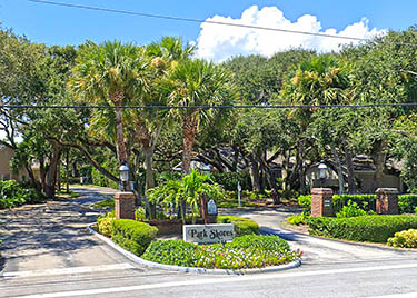 View homes for sale in Park Shores community in Vero Beach Florida