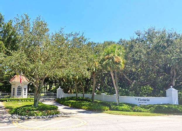 View homes for sale in Victoria Condo community in Vero Beach Florida