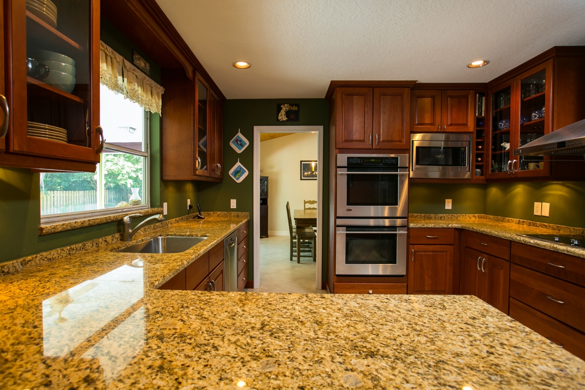 Updated Kitchen with Granite Countertops and High-End Stainless Steel Appliances  