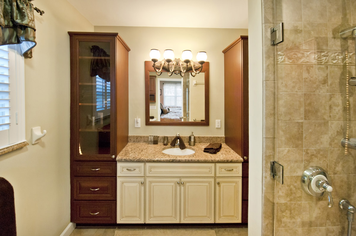 The Master Bath with granite countertops