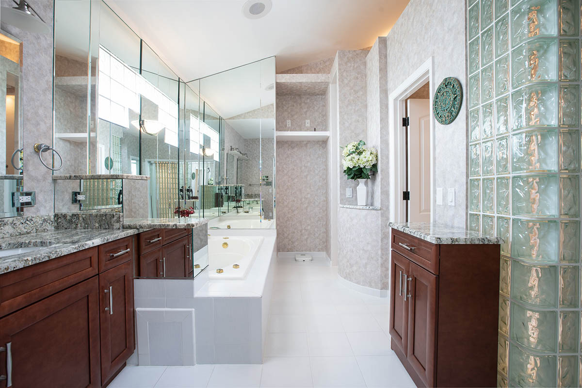 Master Bath with Granite Dual Vanities, Jacuzzi & Large Shower