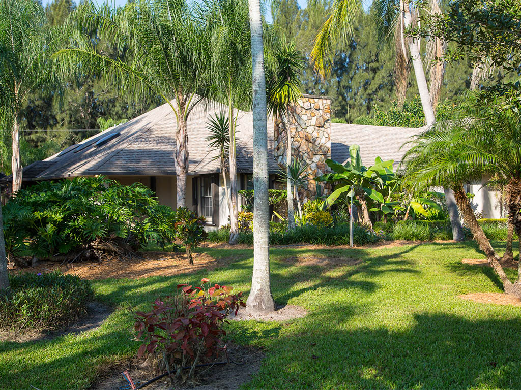 The front of the main house of this Vero Beach Country Estate in Florida