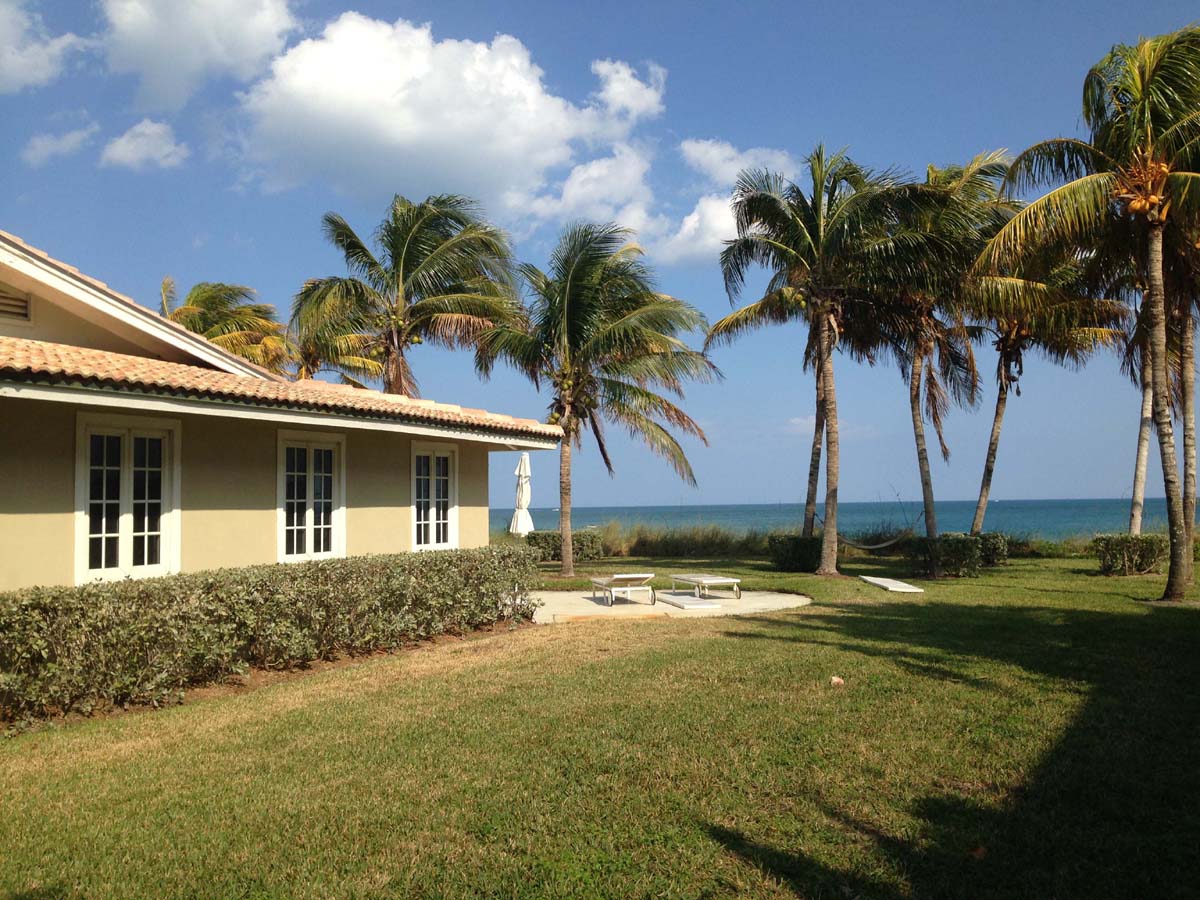 A view of the south side yard of the main house is another place to enjoy the great ocean views.        